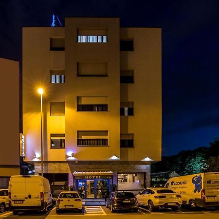 Piccolo Hotel Allamano Grugliasco Esterno foto