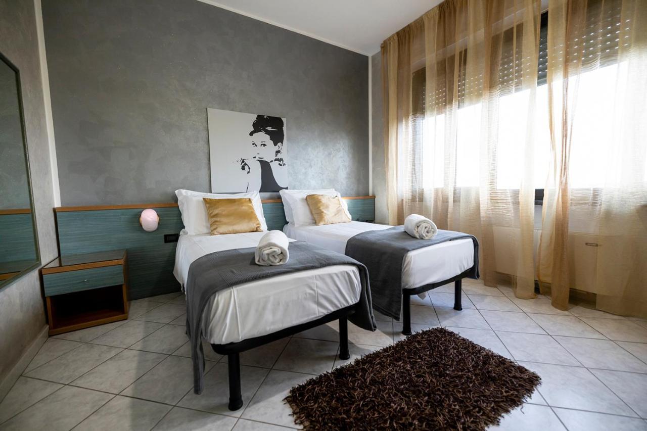 Piccolo Hotel Allamano Grugliasco Esterno foto