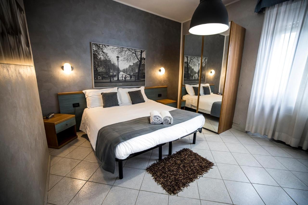 Piccolo Hotel Allamano Grugliasco Esterno foto