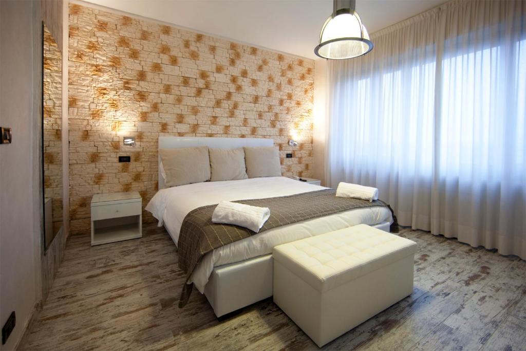 Piccolo Hotel Allamano Grugliasco Esterno foto
